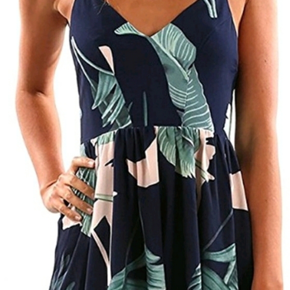 Shorts Romper - Picture 5 of 5